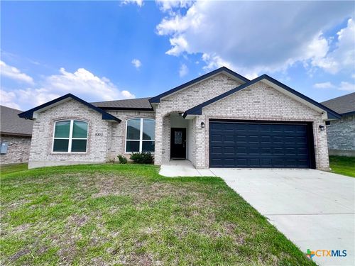 8302 Ridge Crest Dr, Killeen, TX, 76542-6887 | Card Image
