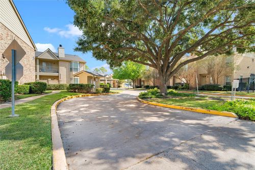 apt-1808-1515 Sandy Springs Rd, Houston, TX, 77042-1368 | Card Image