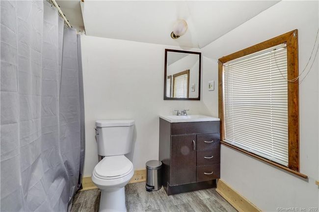 19 5 Th St, Home with 5 bedrooms, 3 bathrooms and null parking in Ansonia CT | Image 28