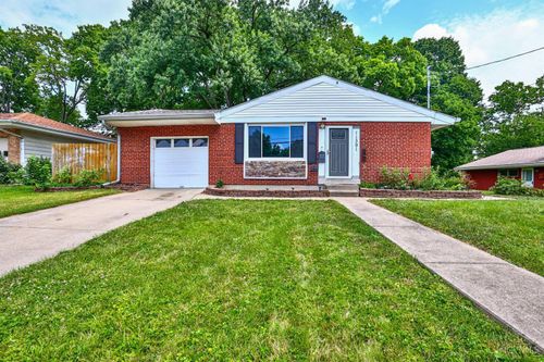11391 Rose Ln, Cincinnati, OH, 45246 | Card Image