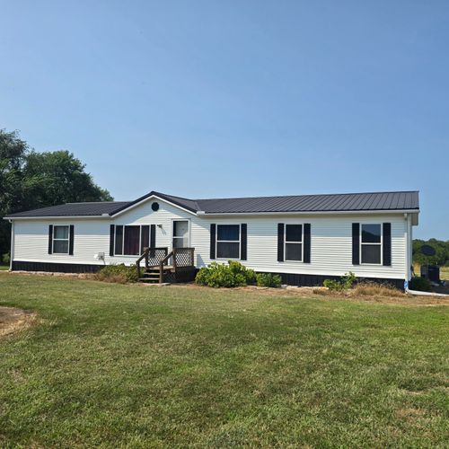 21254 Farm Road 2007, Aurora, MO, 65605-5222 | Card Image