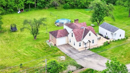 4691 Gibsonia Rd, Allison Park, PA, 15101-1094 | Card Image