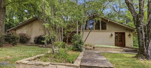 4774 Crestwood Dr, Jackson, MS, 39211-4914 | Card Image