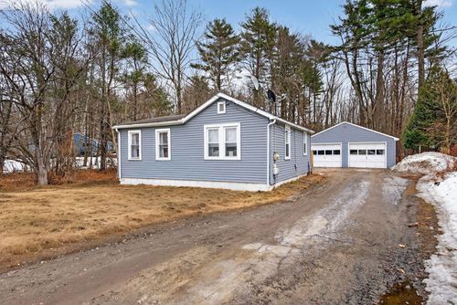 288 Manley Road, Auburn, ME, 04210 | Card Image