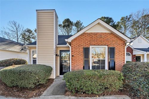 1095 Britley Park Ln, Woodstock, GA, 30189-5593 | Card Image