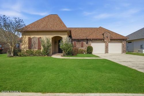 101 Perry Oak Dr, Church Point, LA, 70525-5910 | Card Image