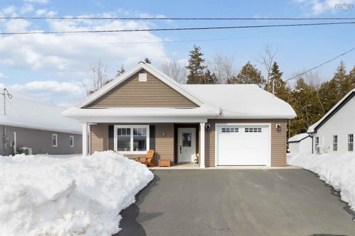 16 Emma Janes Way, Stewiacke, NS, B0N2J0 | Card Image