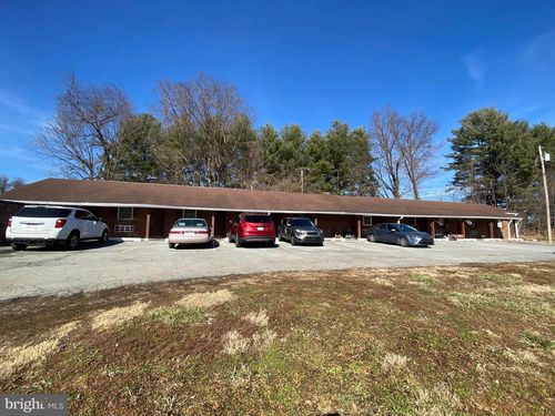 apt-8-349 Halltown Rd, HARPERS FERRY, WV, 25425-3318 | Card Image