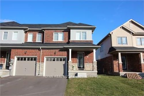 8287 Tulip Tree Dr, Niagara Falls, ON, L2H0N4 | Card Image