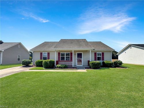 117 Springvale St, Elizabeth City, NC, 27909-7715 | Card Image