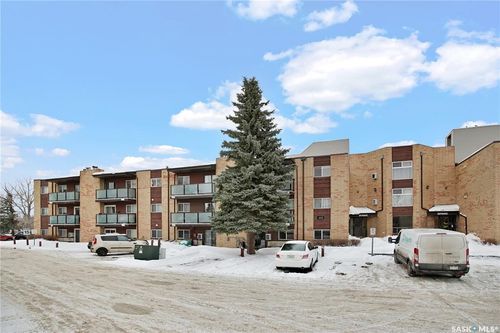 107-411 Tait Crt, Saskatoon, SK, S7H5L3 | Card Image