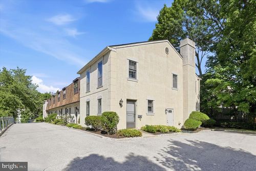 8-22 Llanfair Rd, Ardmore, PA, 19003-2320 | Card Image
