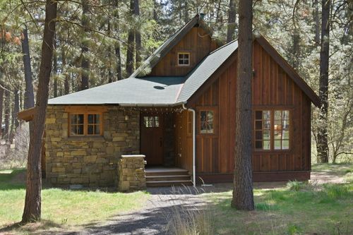 cabin-18-u1-13375 Sw Forest Service Road, Camp Sherman, OR, 97730 | Card Image