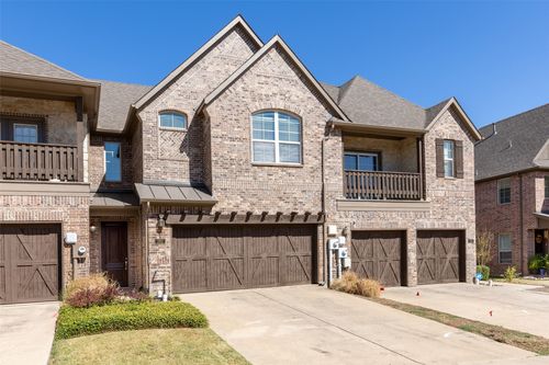 361 Hamilton St, Lewisville, TX, 75067-6725 | Card Image