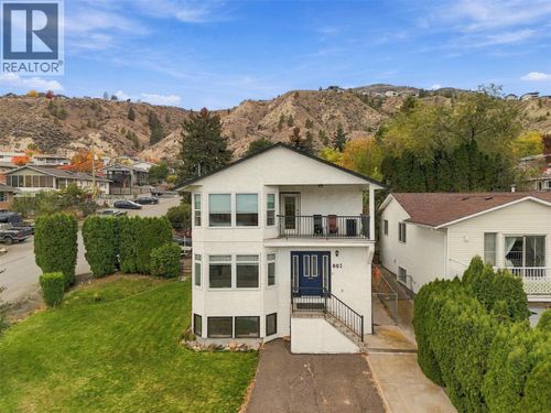 801 Alpine Terr, Kamloops, BC, V2B6E7 | Card Image