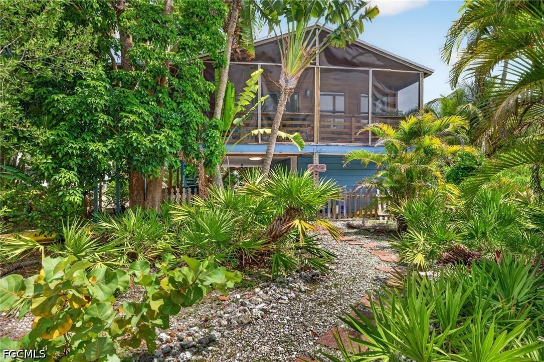 Residential in Bokeelia 2