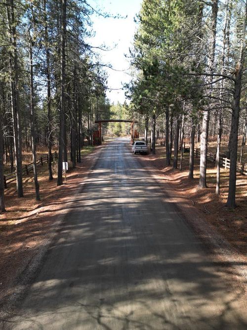 1663 Shadow Run, Ashton, ID, 83420-7721 | Card Image