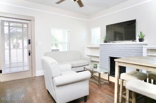 18-12 E University Boulevard, Tucson, AZ, 85705 | Card Image