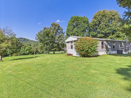 331 Jd Farm Rd, Tellico Plains, TN, 37385-4949 | Card Image