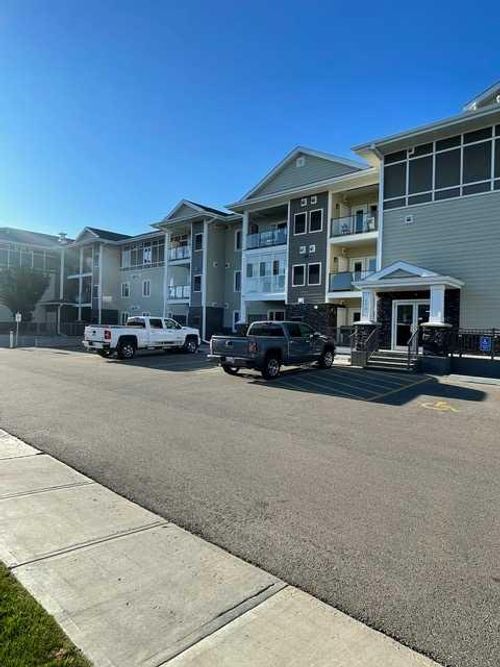 209-173 Fairmont, Lethbridge, AB, T1K7G4 | Card Image