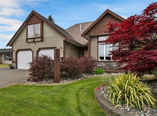 240 Carolyn Rd, Campbell River, BC, V9W5M6 | Card Image