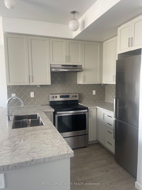 517-1711 Pure Springs Blvd, Pickering, ON, L1X0E3 | Card Image