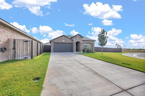 604 Bald Eagle Ct, Midland, TX, 79706-1723 | Card Image