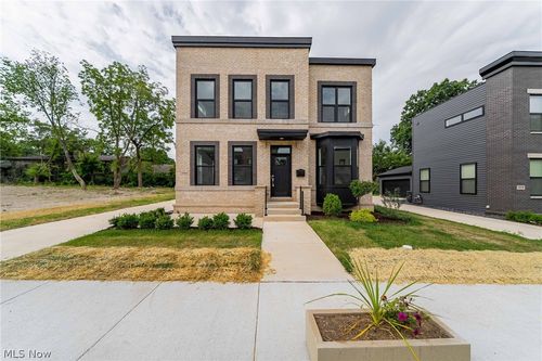 1866 Woodlawn Ave, East Cleveland, OH, 44112-4720 | Card Image