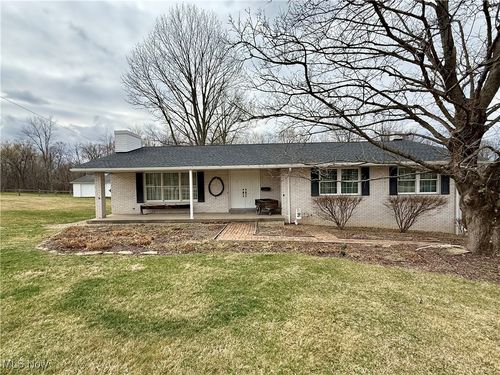 136 Anart St, Wintersville, OH, 43953-7262 | Card Image