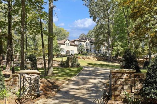 1965 W Wesley Rd Nw, Atlanta, GA, 30327-2021 | Card Image