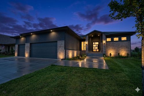 2591 N Doris Ct, Wichita, KS, 67205-1158 | Card Image