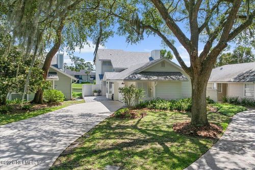 107 Island Dr, Ponte Vedra Beach, FL, 32082-3615 | Card Image