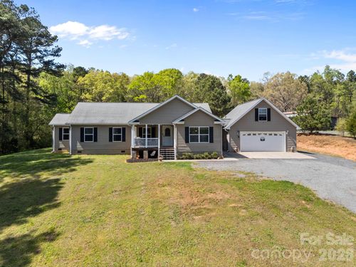 19807 Alpine Rd, Albemarle, NC, 28001-7655 | Card Image
