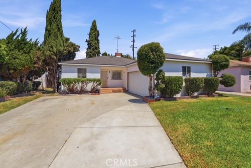 5265 Aldrich Rd, South Gate, CA, 90280-6440 | Card Image