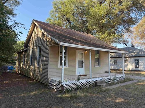 619 E C Ave, Kingman, KS, 67068-1709 | Card Image