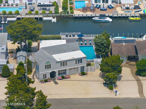 44 Harbor Ln, Long Bch Twp, NJ, 08008-6118 | Card Image