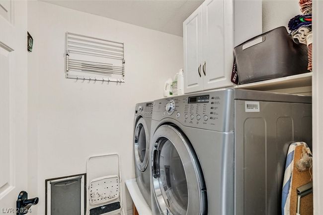 Separate Laundry Room | Image 26