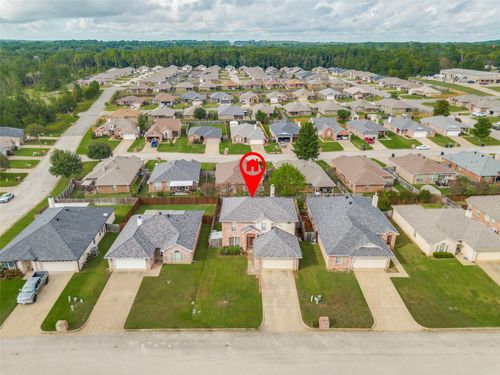 211 Ray Creek Dr, Longview, TX, 75605-1208 | Card Image