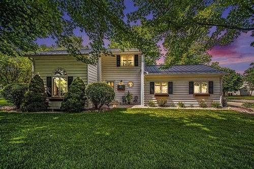 1116 Beechwood Dr, Nappanee, IN, 46550-1128 | Card Image