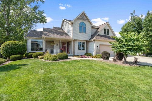 925 Lexington Way, WAUNAKEE, WI, 53597 | Card Image