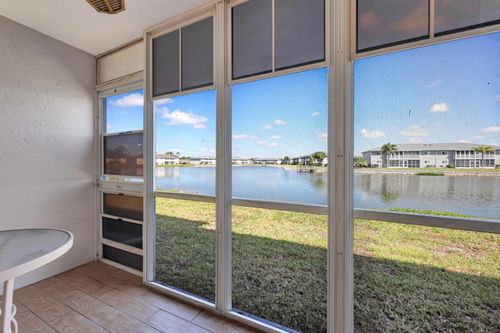 902-12538 Sw Kingsway Cir, LAKE SUZY, FL, 34269-9231 | Card Image