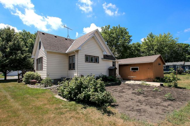 exterior back | Image 18