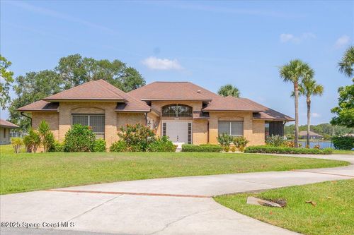 3790 Peacock Dr, Melbourne, FL, 32904-9511 | Card Image