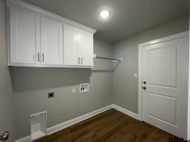 10008 Dayspring Dr, House other with 3 bedrooms, 2 bathrooms and null parking in Flint TX | Image 4