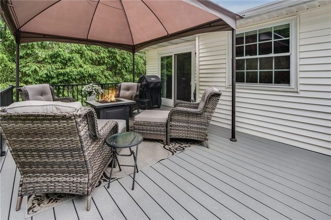 9 Pleasant Ln, House other with 3 bedrooms, 3 bathrooms and 2 parking in Poughkeepsie NY | Image 23