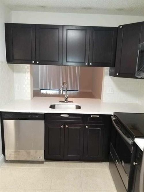 2014-1230 S Military Trl, Deerfield Beach, FL, 33442-7651 | Card Image