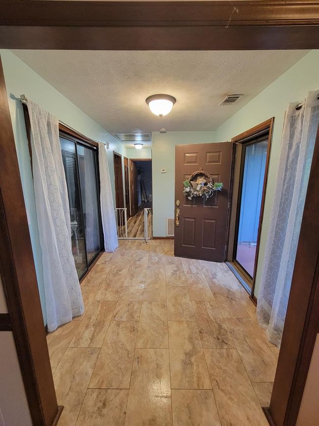 Foyer | Image 23