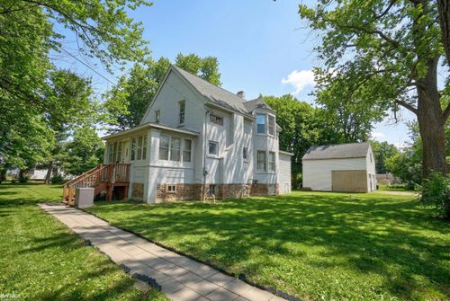 7440 Neff Rd, Mount Morris, MI, 48458-1836 | Card Image