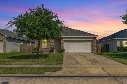 10903 Woodwind Shadows Dr, Cypress, TX, 77433-2498 | Card Image