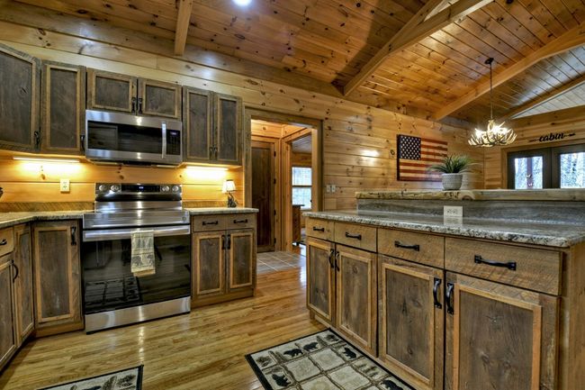 48 Logan Dr, Home with 3 bedrooms, 3 bathrooms and null parking in Mineral Bluff GA | Image 9